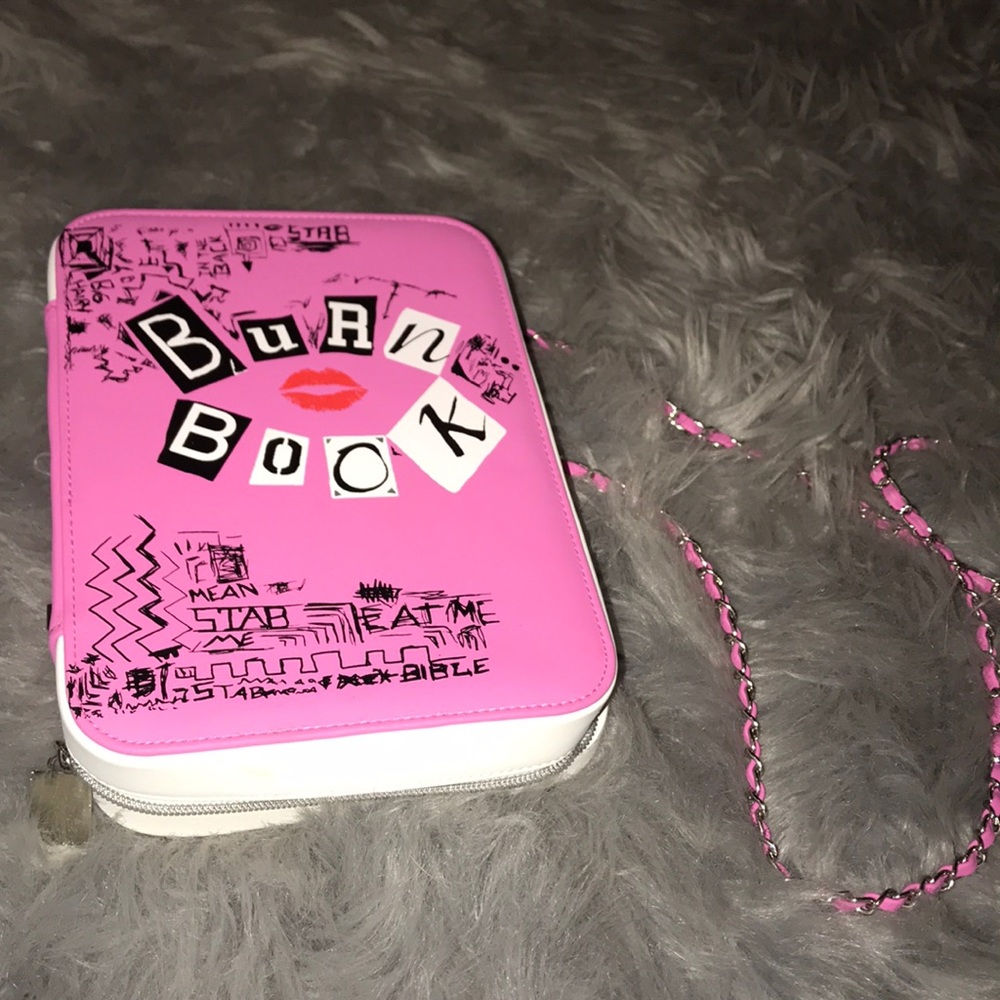 Mean girls burn book brush set
